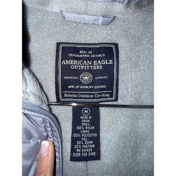 American Eagle NEW Women's M Performance Puffer Jacket Vest Down Filled Gray - Picture 2 of 5